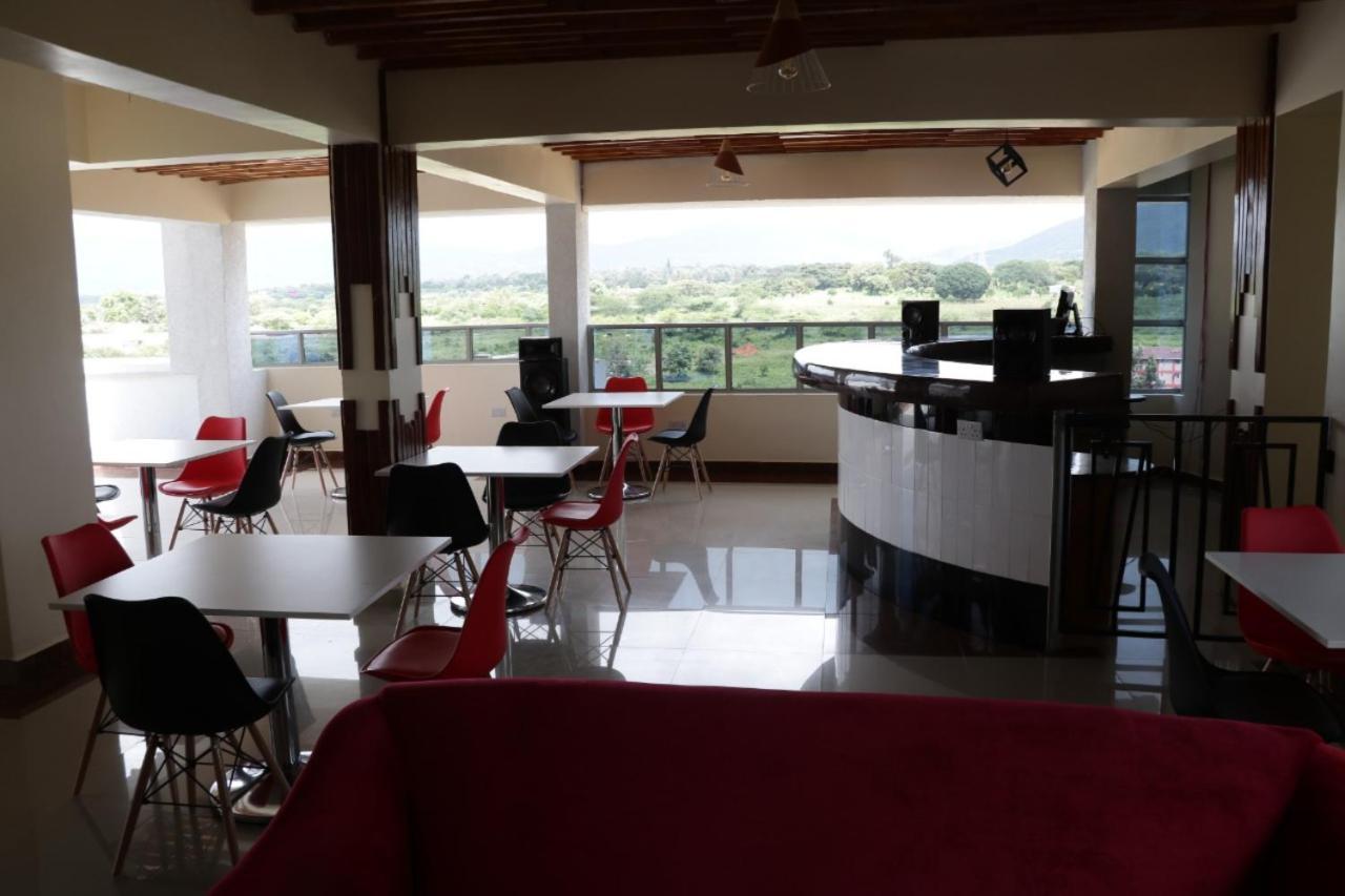 Paraiso Gardens Hotel Wote ภายนอก รูปภาพ